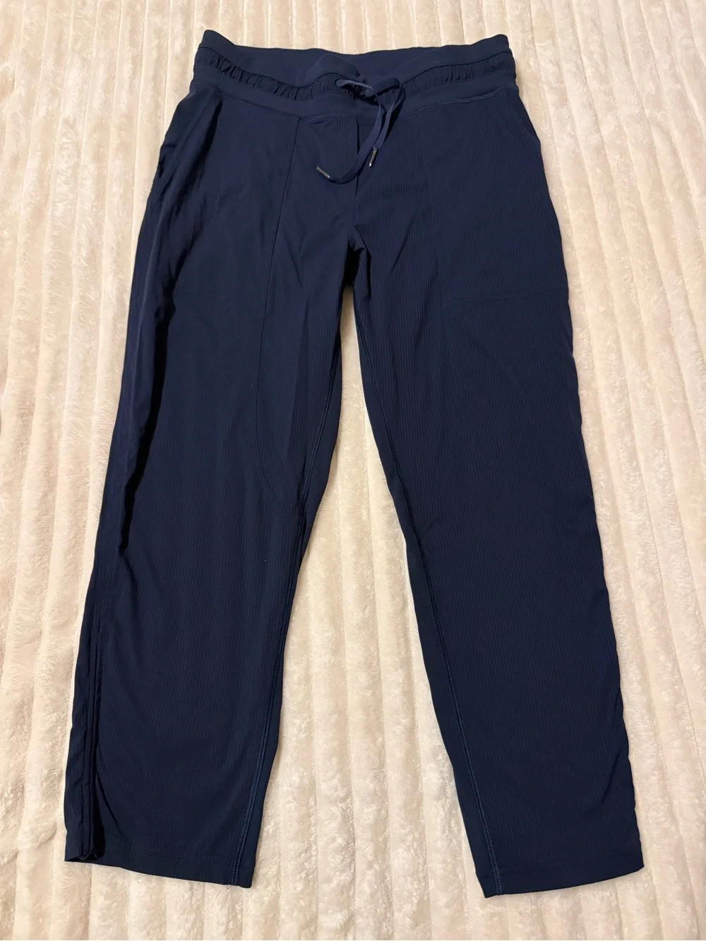 Lululemon Dance Studio Mid-Rise Crop pants